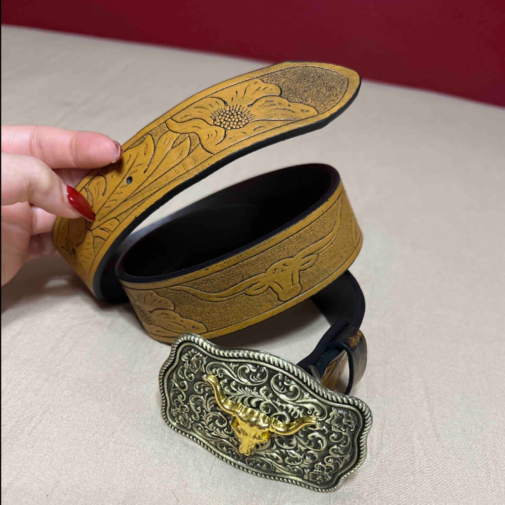 Belt - Picture 2 of 2